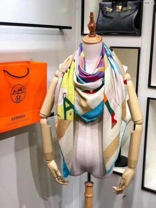 Hermes 2018 Women Scarves