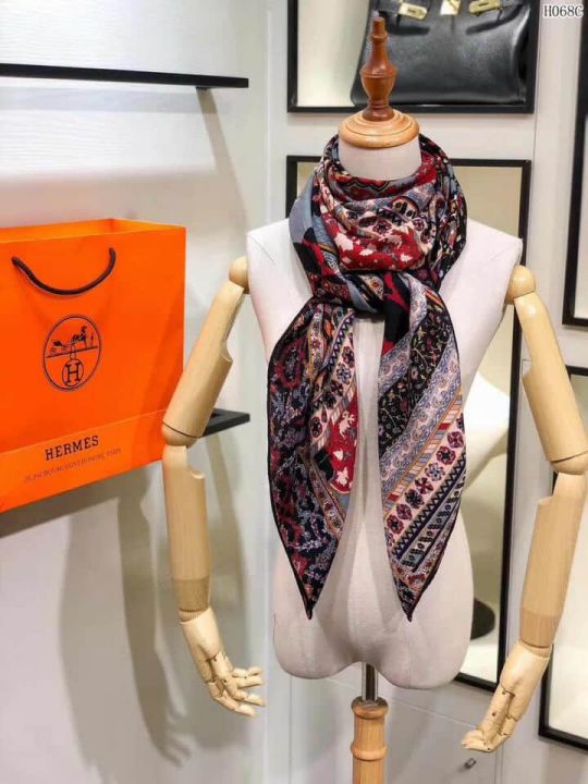 Hermes 2018 Women Scarves