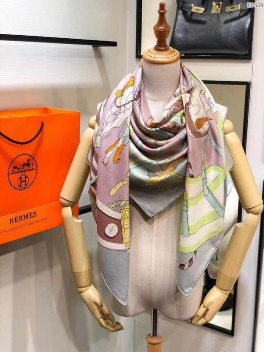 Hermes 2018 Women Scarves