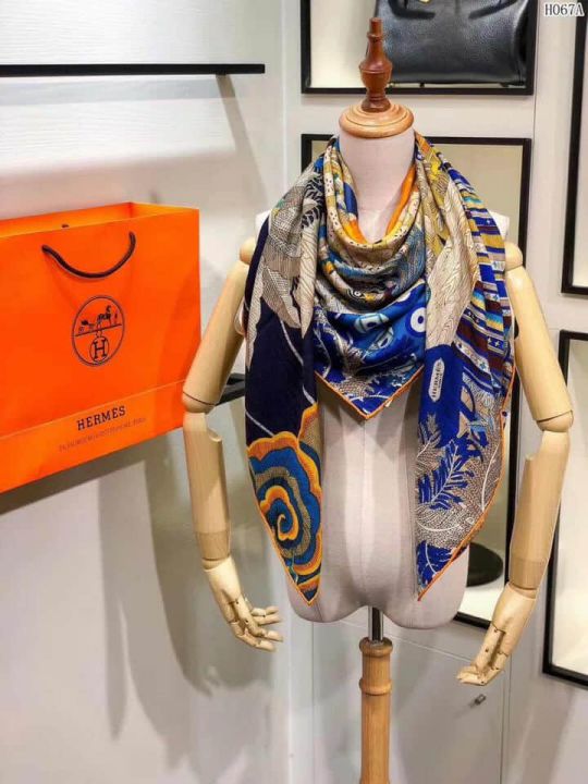 Hermes 2018 Women Scarves