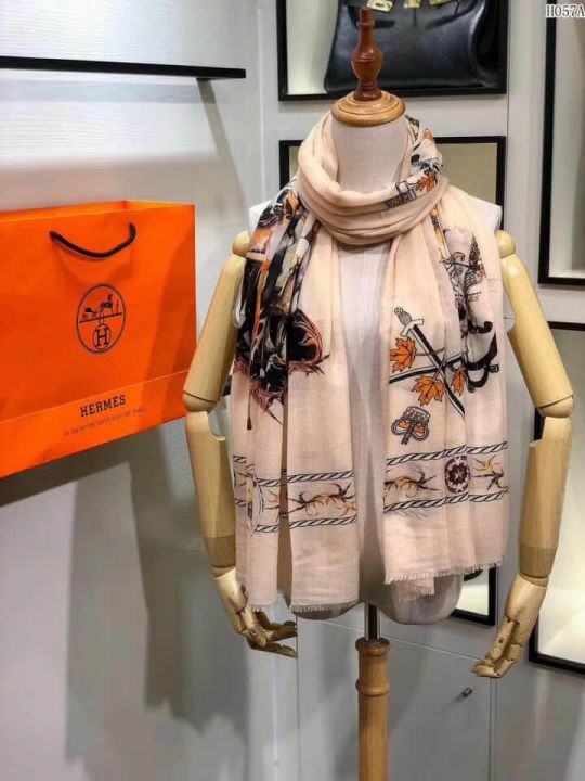 Hermes 2018 Women Scarves