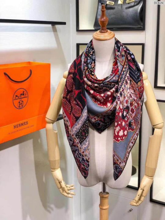 Hermes 2018 Women Scarves