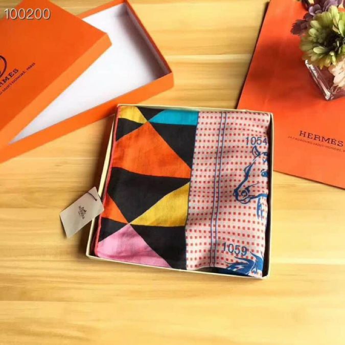 Hermes 2018 Women Scarves