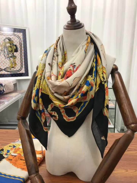 Hermes 2018 Women Scarves