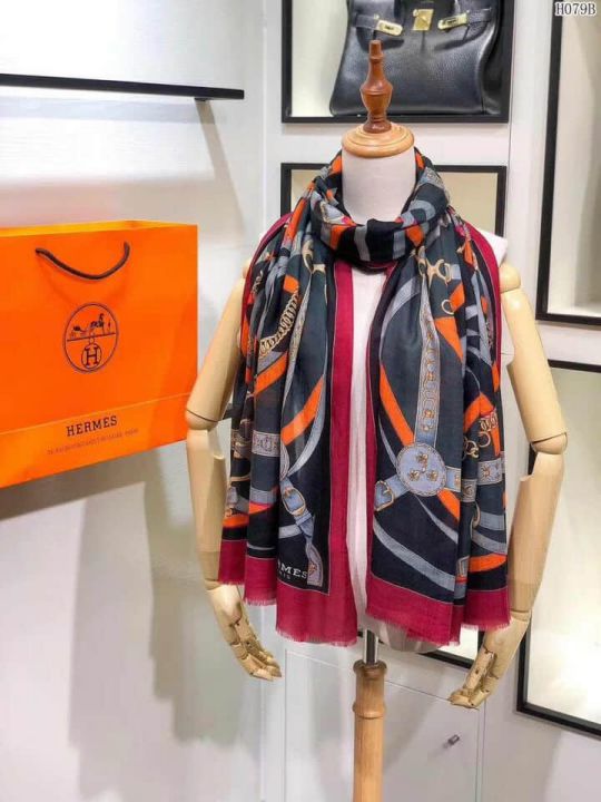 Hermes 2018 Women Scarves