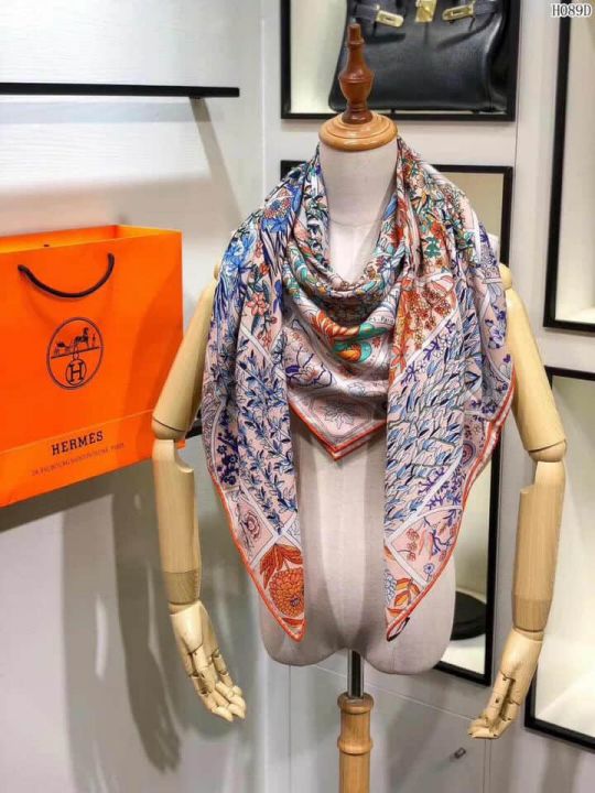 Hermes 2018 Women Scarves