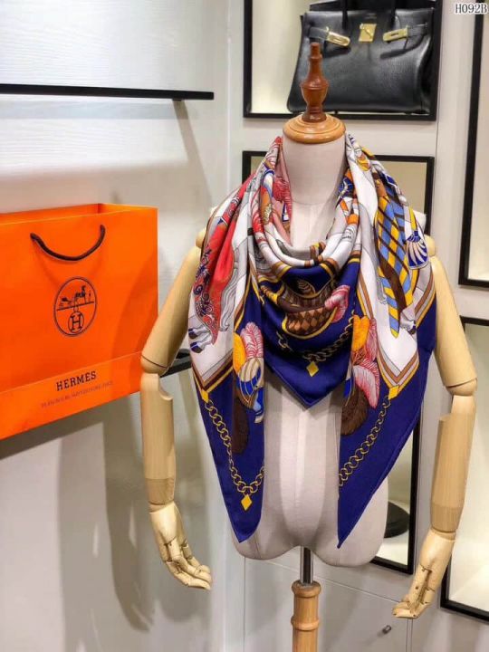 Hermes 2018 Women Scarves