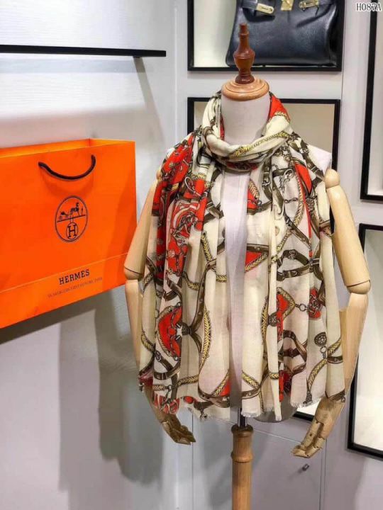 Hermes 2018 Women Scarves