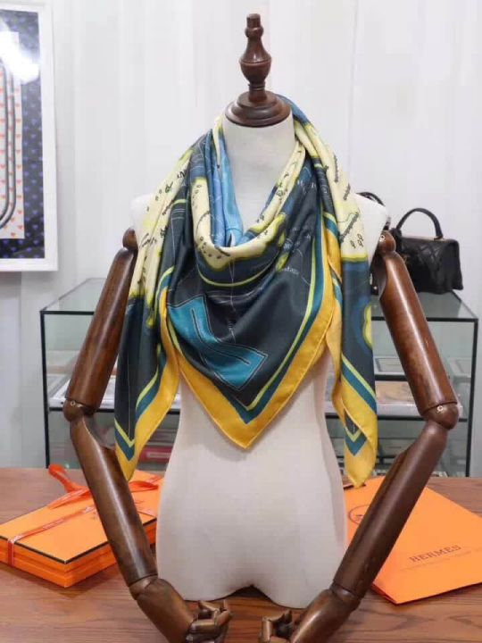 Hermes 2018 Women Scarves