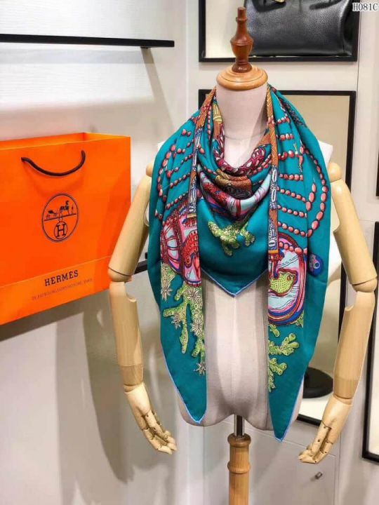 Hermes 2018 Women Scarves