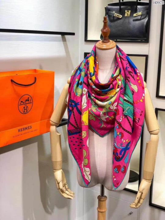 Hermes 2018 Women Scarves