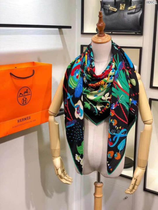 Hermes 2018 Women Scarves