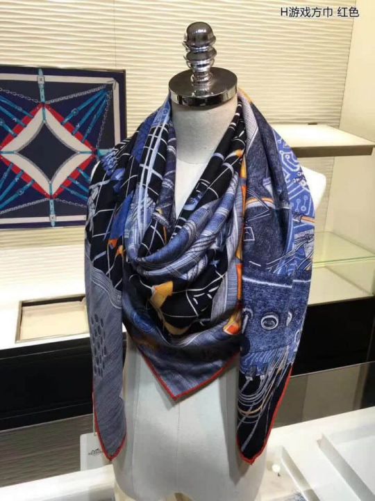 Hermes Women Scarves