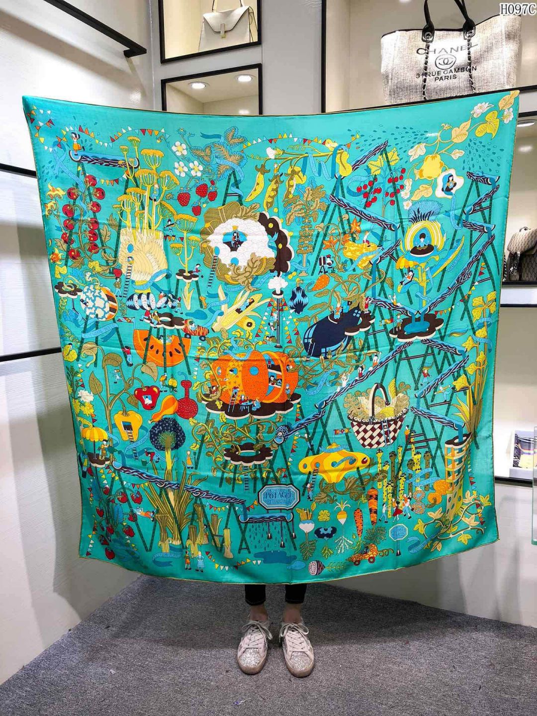 Hermes 2018 Women Scarves