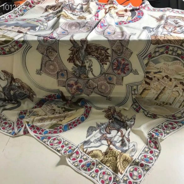 Hermes 2018 Women Scarves