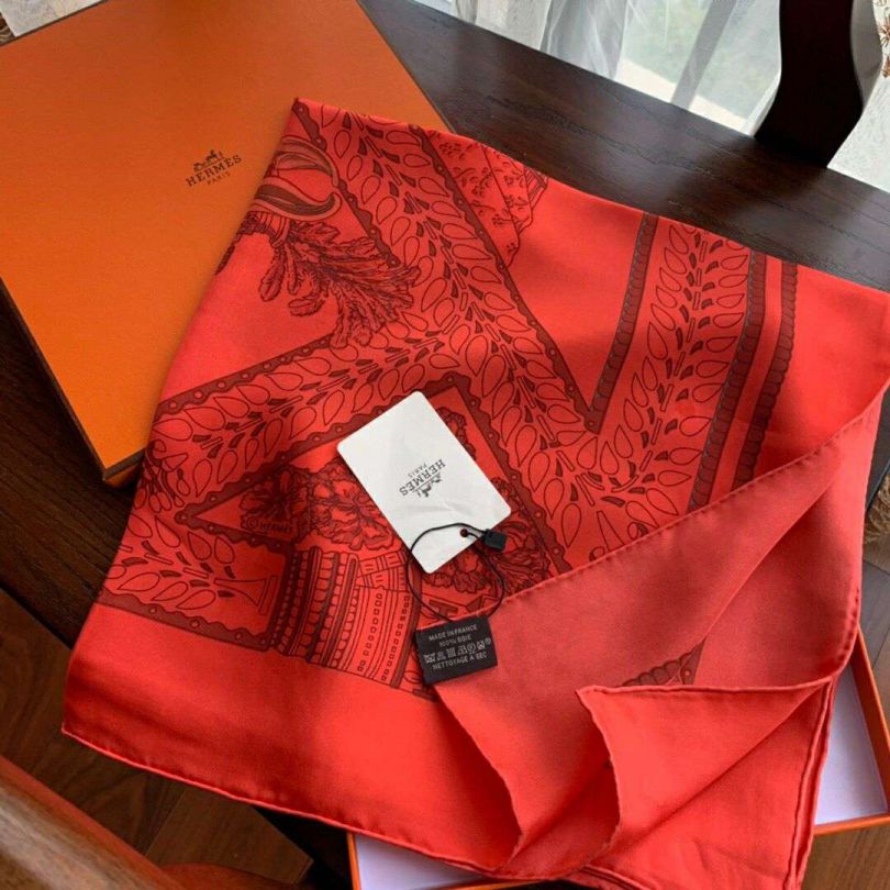 Hermes .SvipHermes Women Scarves