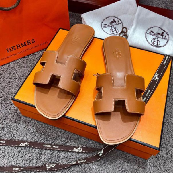 Hermes Leather Classic Women Epsom Slippers