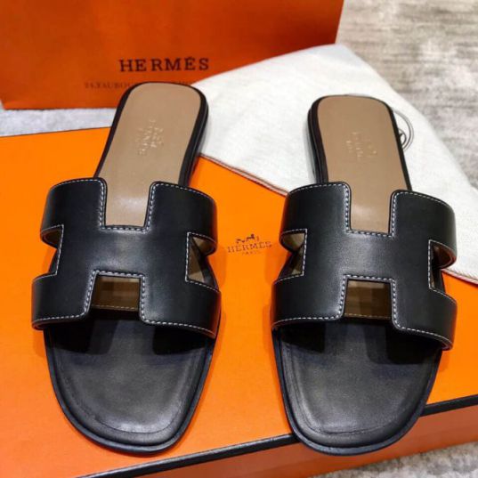 Hermes Leather swift Classic H Women Slippers