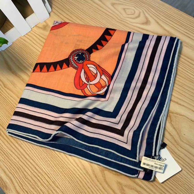 Hermes Women Scarves