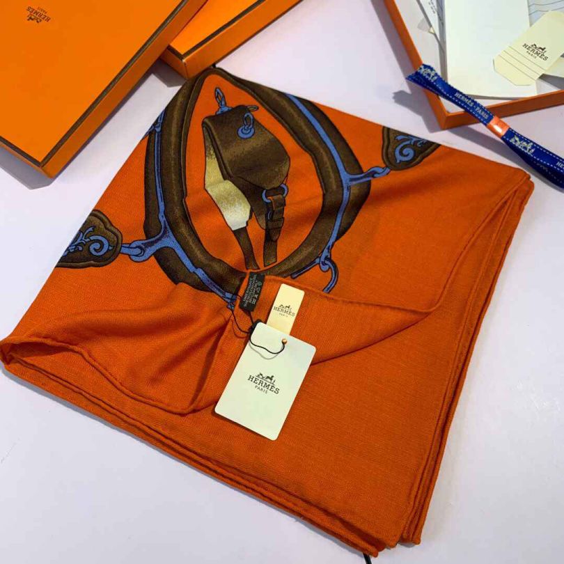 Hermes Women Scarves