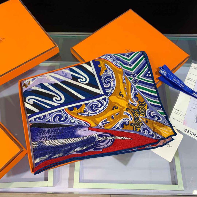 Hermes Women Scarves