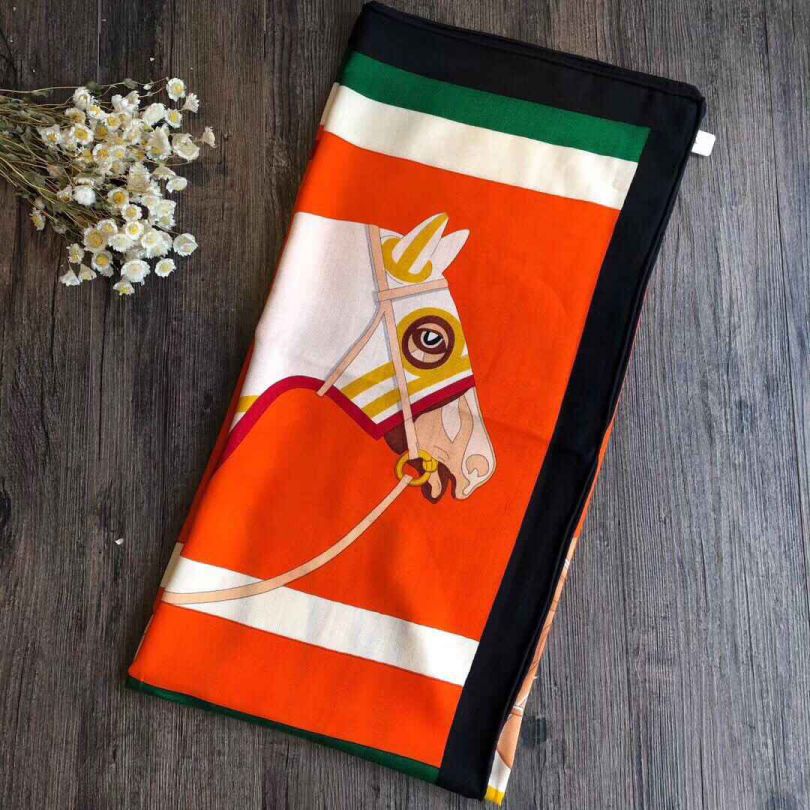 Hermes Women Scarves