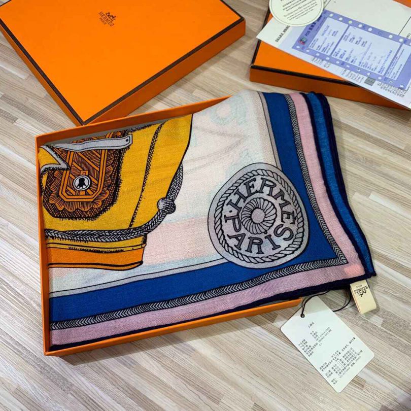 Hermes Women Scarves