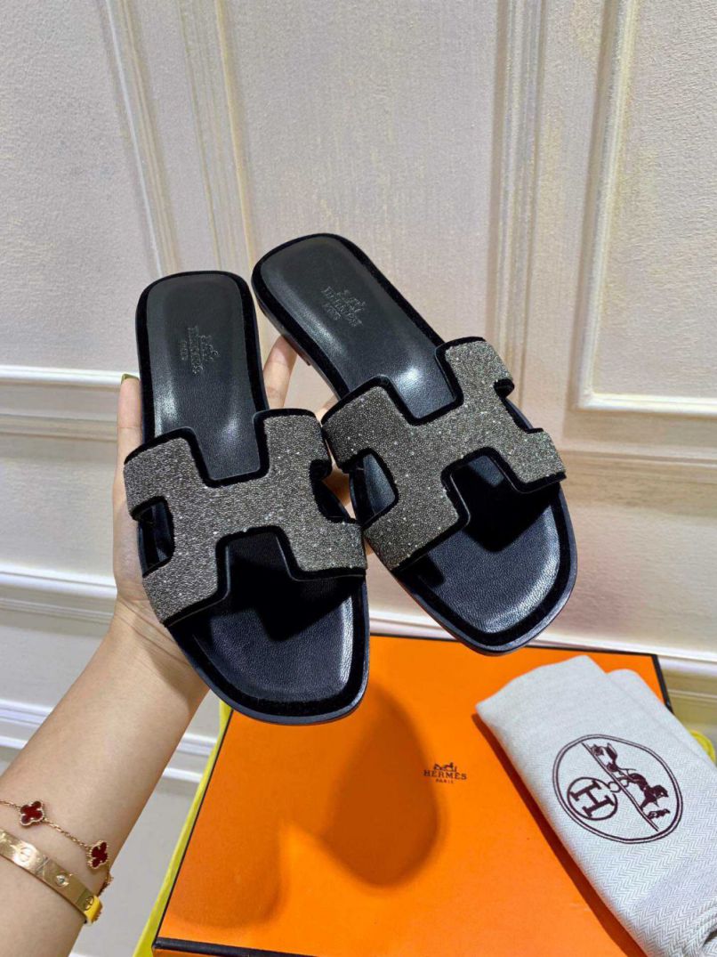 2019 Classic Women Slippers