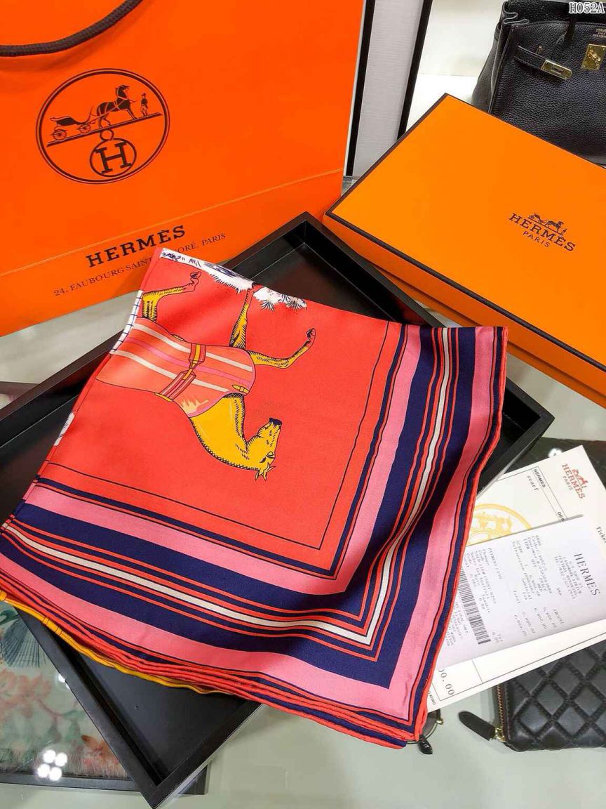 Hermes Women Scarves