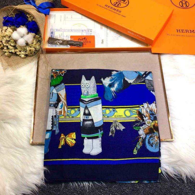 Hermes Women Scarves