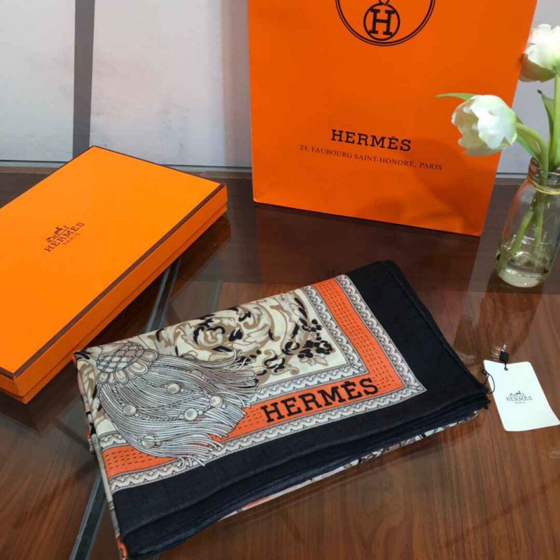 Hermes 2019 Women Scarves