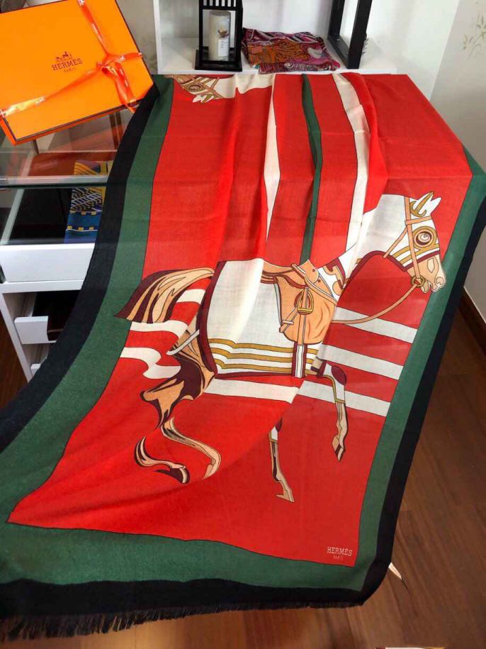 Hermes Women Scarves