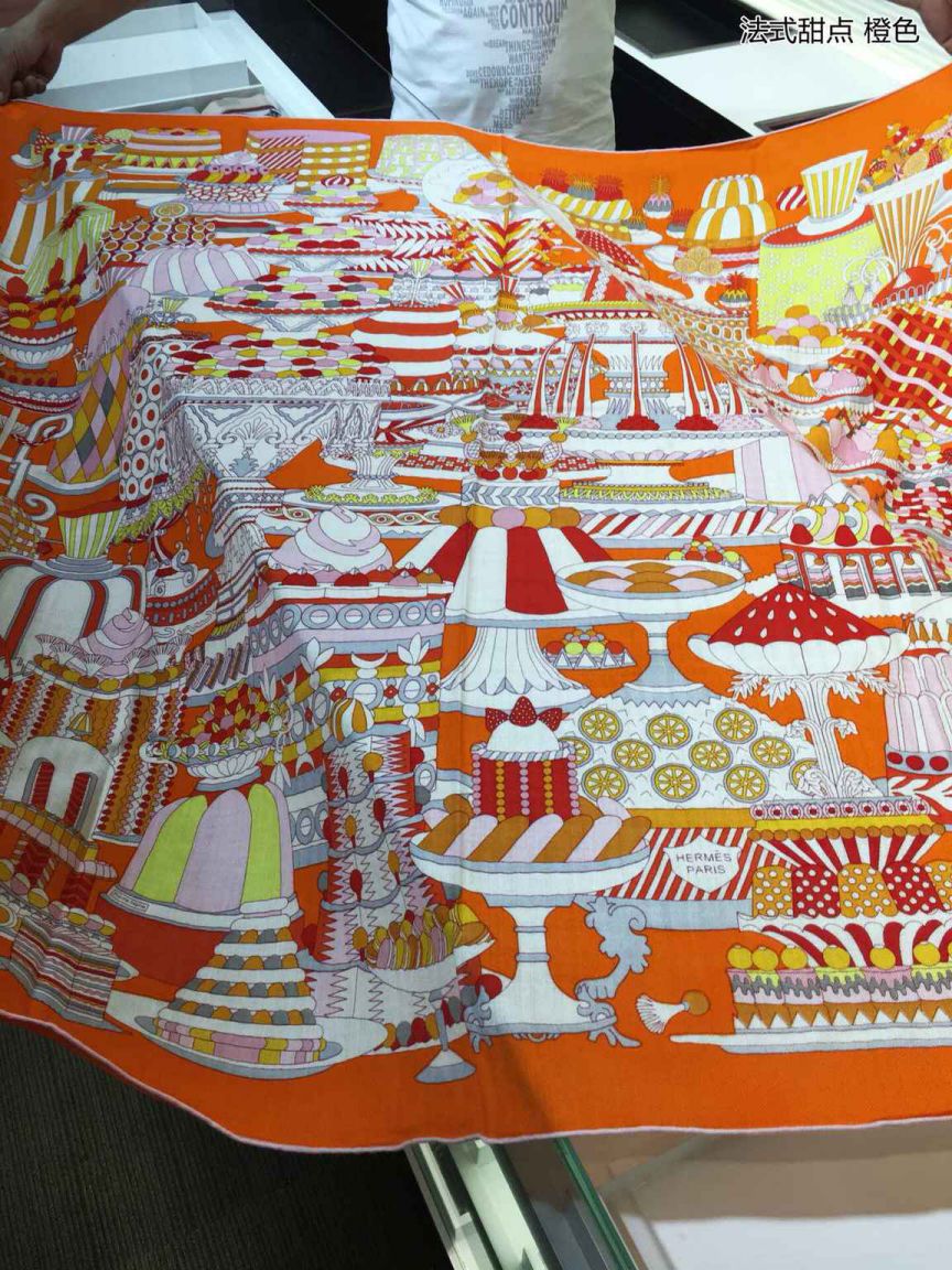 Hermes Women Scarves