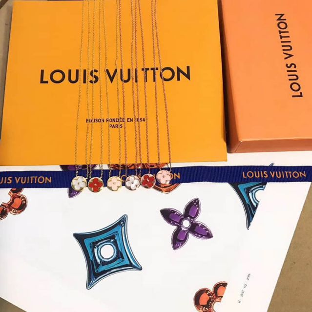 LV Color Blossom 1896 Necklaces