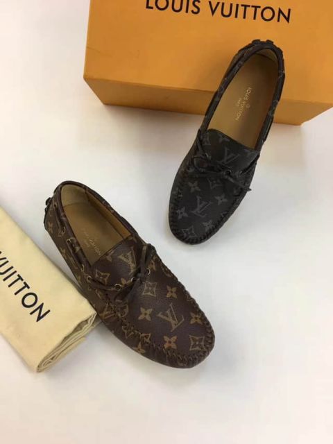 LV Men Leather Shoes