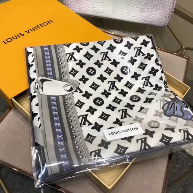 LV Silk Women Scarves