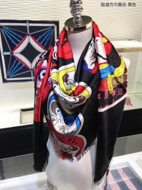 2018 LV monogram Silk Women Scarves