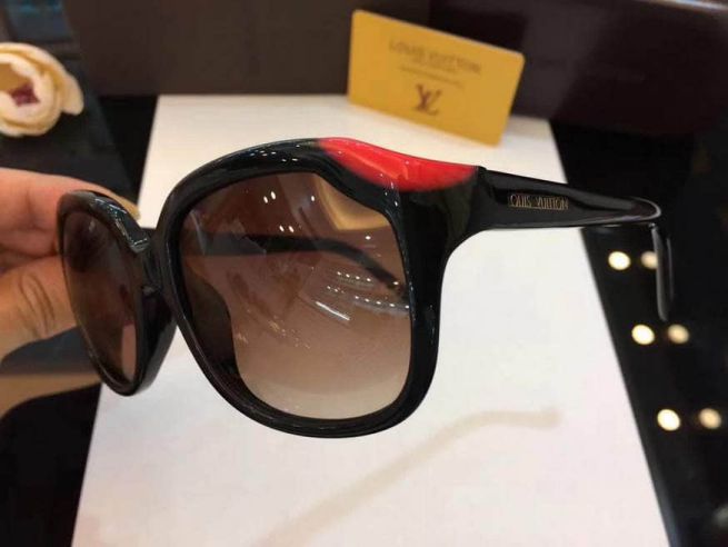 LV logo Women Sunglasses