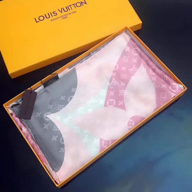 2018 LV 16 Silk Women Scarves