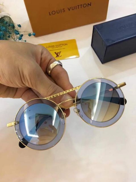 LV Women Sunglasses