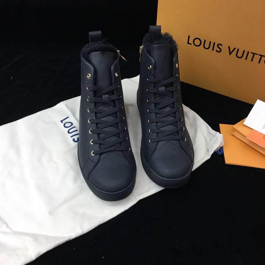 LV Men Leather Sneakers