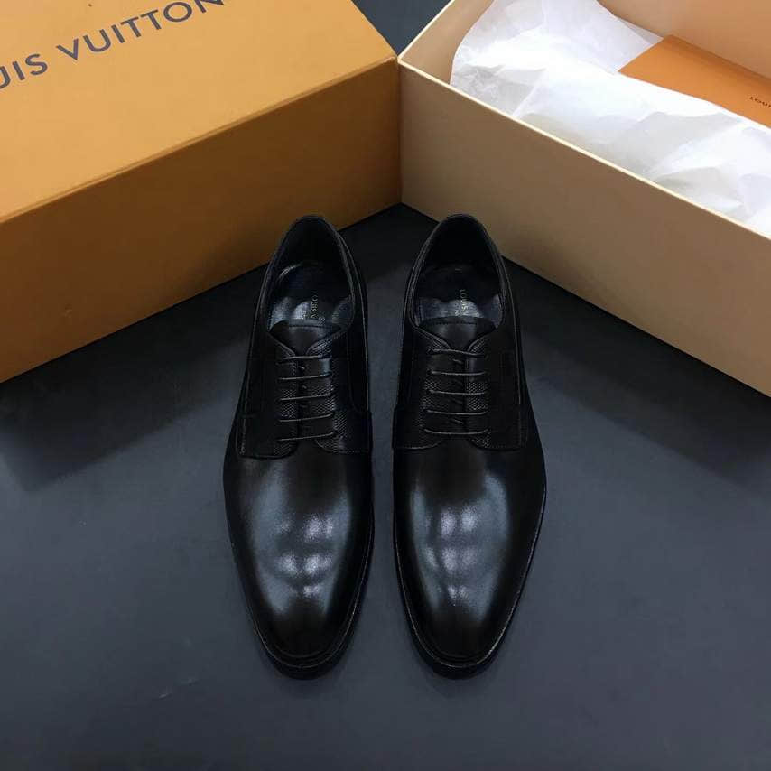 LV Men Leather Shoes