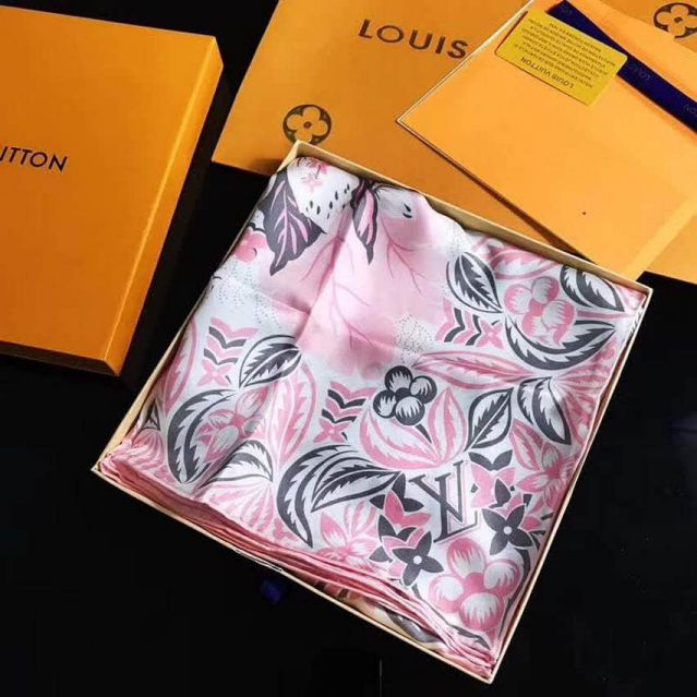 LV 16 Silk Women Scarves