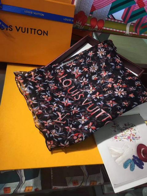 LV Silk Women Scarves