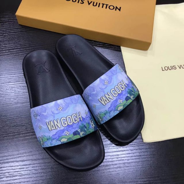 LV WATERFRONT Men Sandals