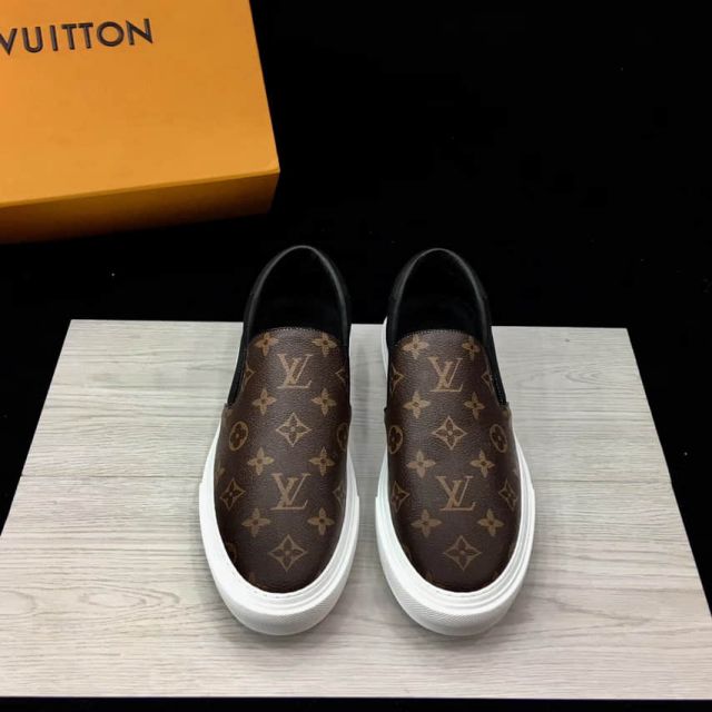 LV Men Leather Shoes