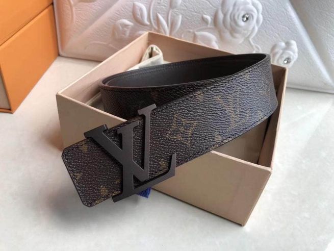 LV Classic INIALES Men Belts