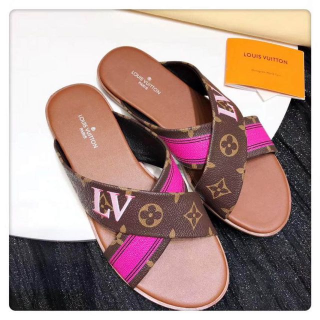 LV logo 2018 Slippers Women Sandals