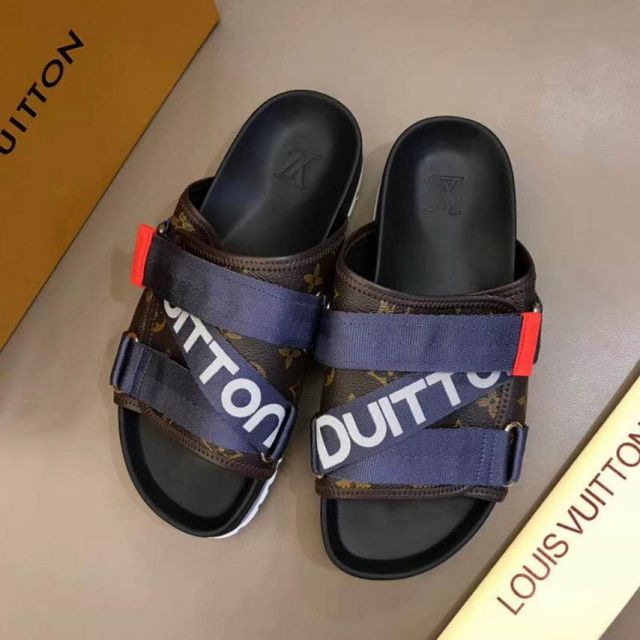 2018 LV Men Sandals