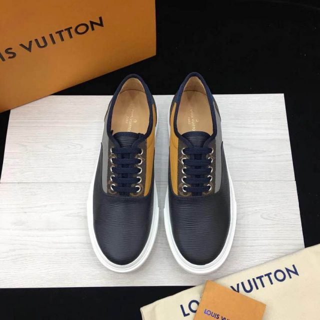 2018 LV Men Leather Sneakers